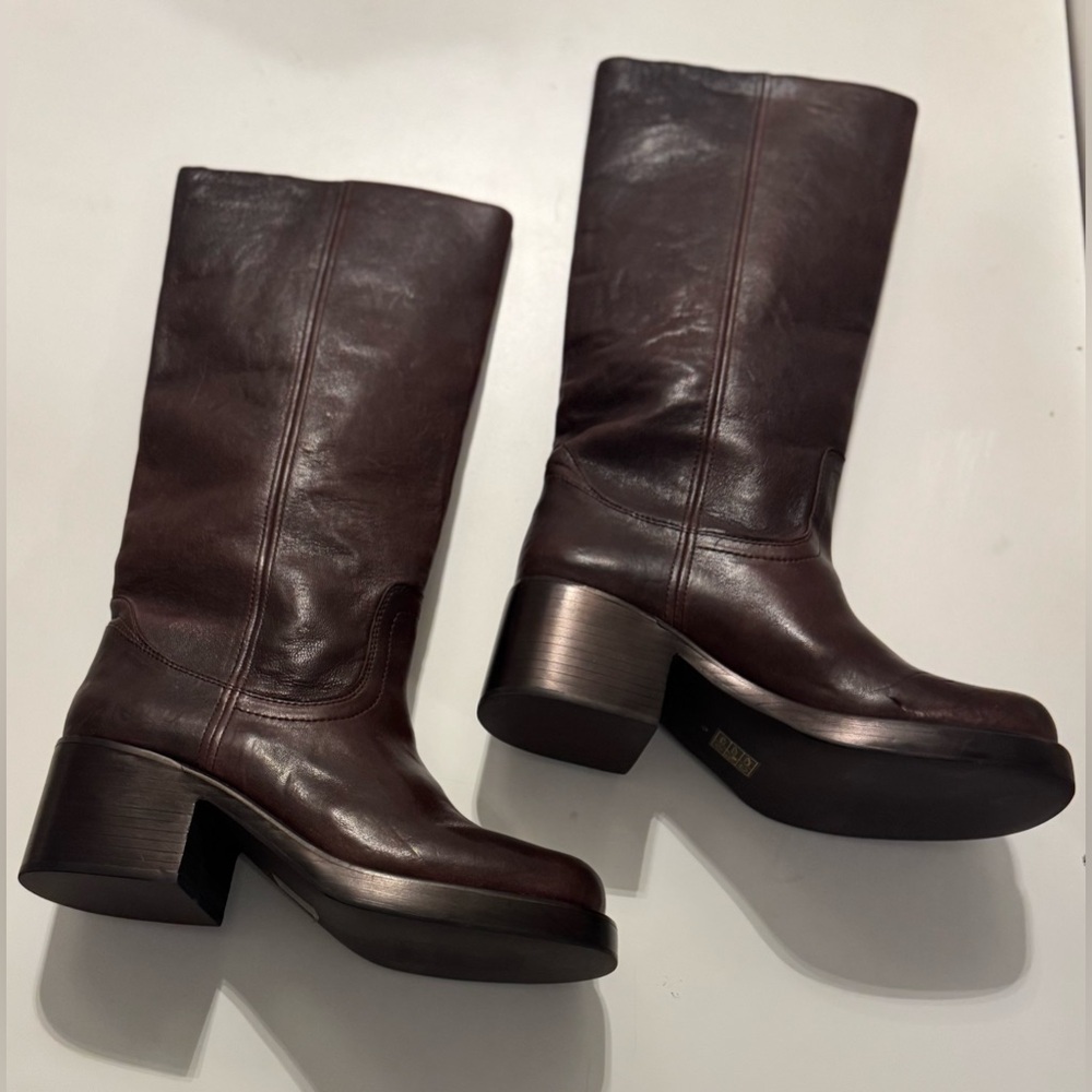 Jeffrey Campbell Reflect Platform Boot - Picture 4 of 16